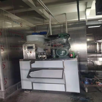 เครื่องทำน้ำแข็งเกล็ดเชิงพาณิชย์ประสิทธิภาพสูง 3.94kw~90kw 1 ตัน