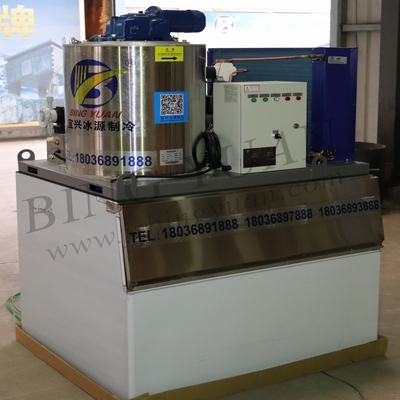 เครื่องทำน้ำแข็งเกล็ดเชิงพาณิชย์ประสิทธิภาพสูง 3.94kw~90kw 1 ตัน