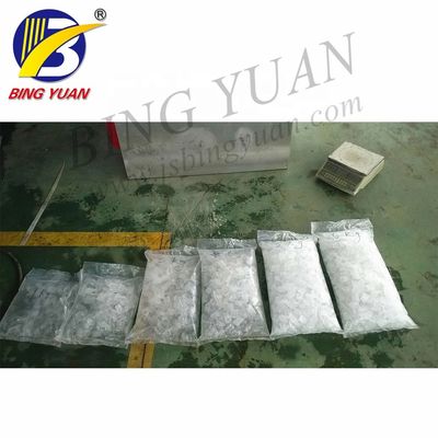 2.5T 220V R22 เครื่องผลิตน้ำแข็งอัตโนมัติ