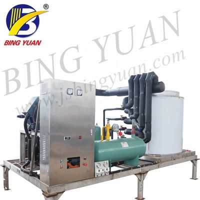 เครื่องทำน้ำแข็งเกล็ดที่มีประสิทธิภาพสูงเครื่องทำน้ำแข็งเกล็ดอุตสาหกรรมอัตโนมัติ 15T เครื่องทำน้ำแข็งความจุรายวัน