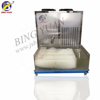 1580x850x1650mm 60 ตัน 220 โวลต์เรือประมงเครื่องทำน้ำแข็ง